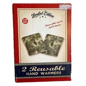 CAMOUFLAGE 2 REUSABLE HAND WARMERS by THE ORIGINAL FUN WORKSHOP NIB